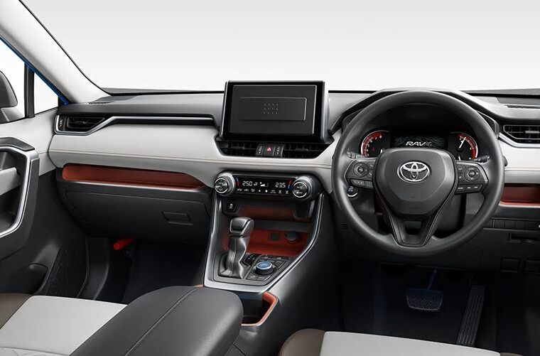 RAV4 ハイブリッド アドベンチャー 新型 内装 デザイン 富山 石川