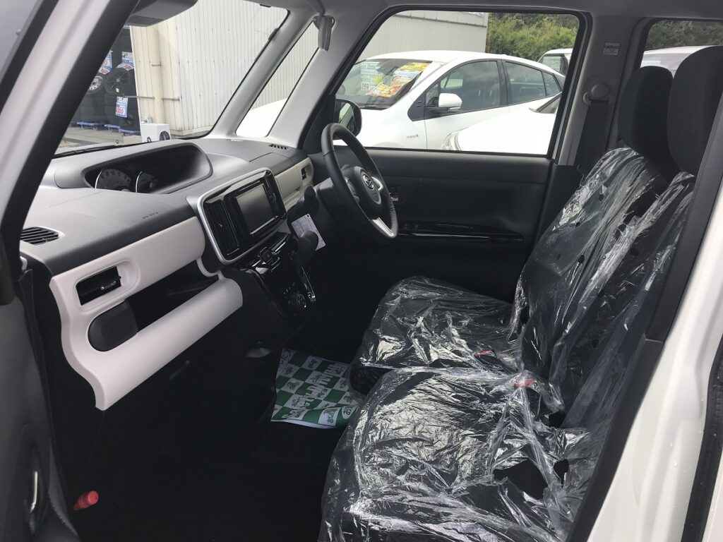 感謝 新車納車 ダイハツ タント オートバックスカーズ富山